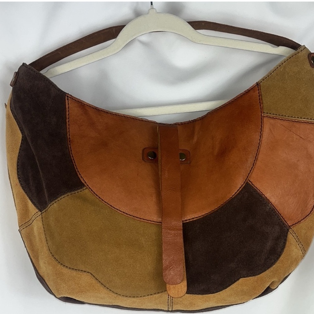 Lucky Brand large leather hobo hippie bag inside slots/zip pocket